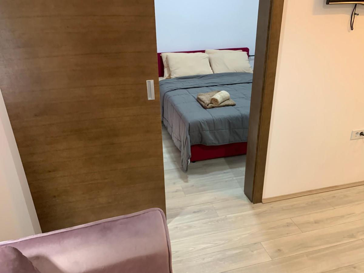 Aparthotel De Lux Nedeljkovic Jagodina Exteriér fotografie