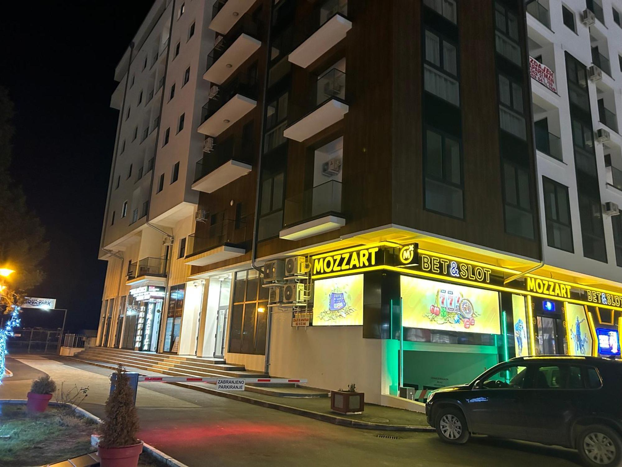 Aparthotel De Lux Nedeljkovic Jagodina Exteriér fotografie