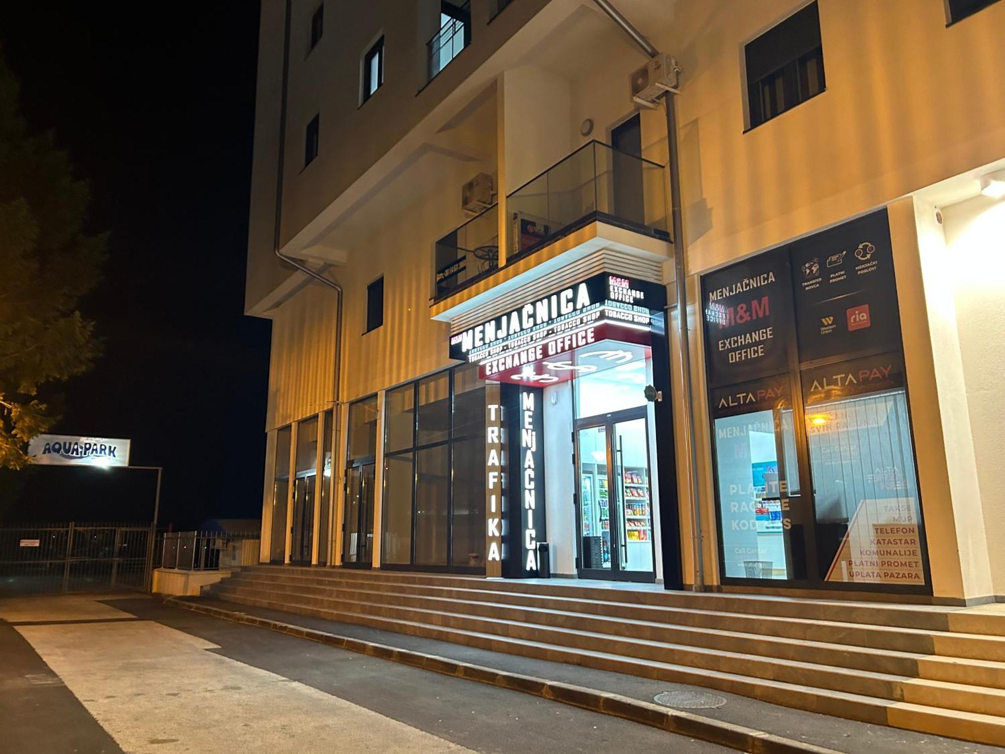 Aparthotel De Lux Nedeljkovic Jagodina Exteriér fotografie