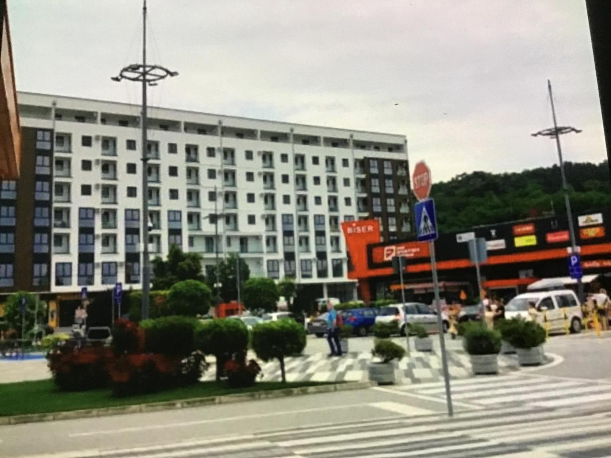 Aparthotel De Lux Nedeljkovic Jagodina Exteriér fotografie