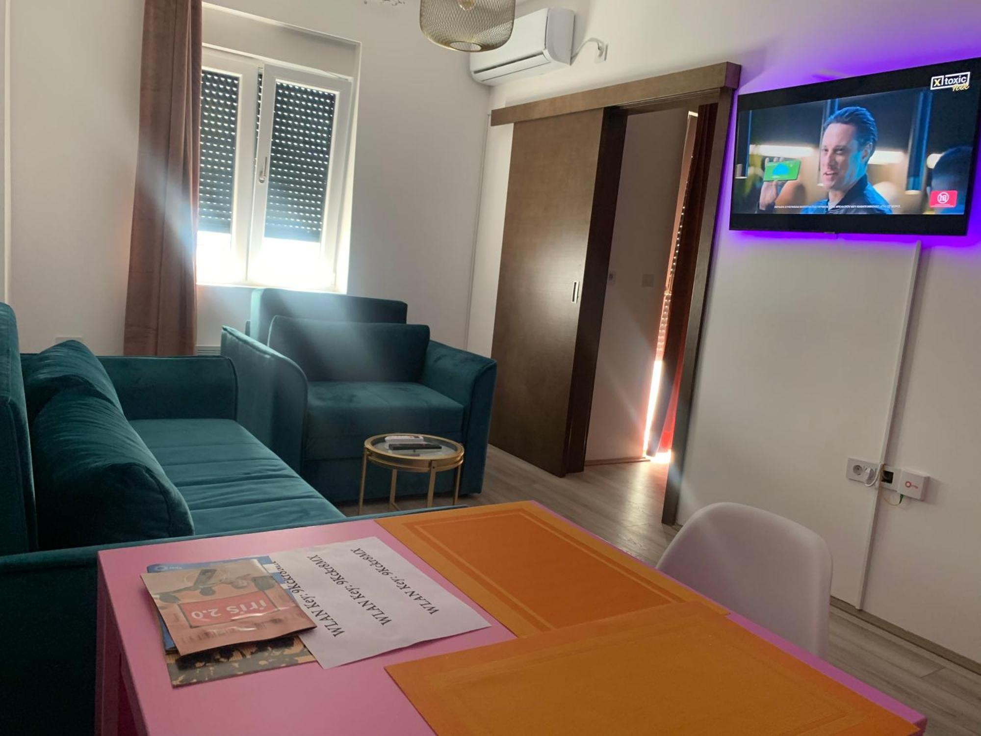 Aparthotel De Lux Nedeljkovic Jagodina Exteriér fotografie