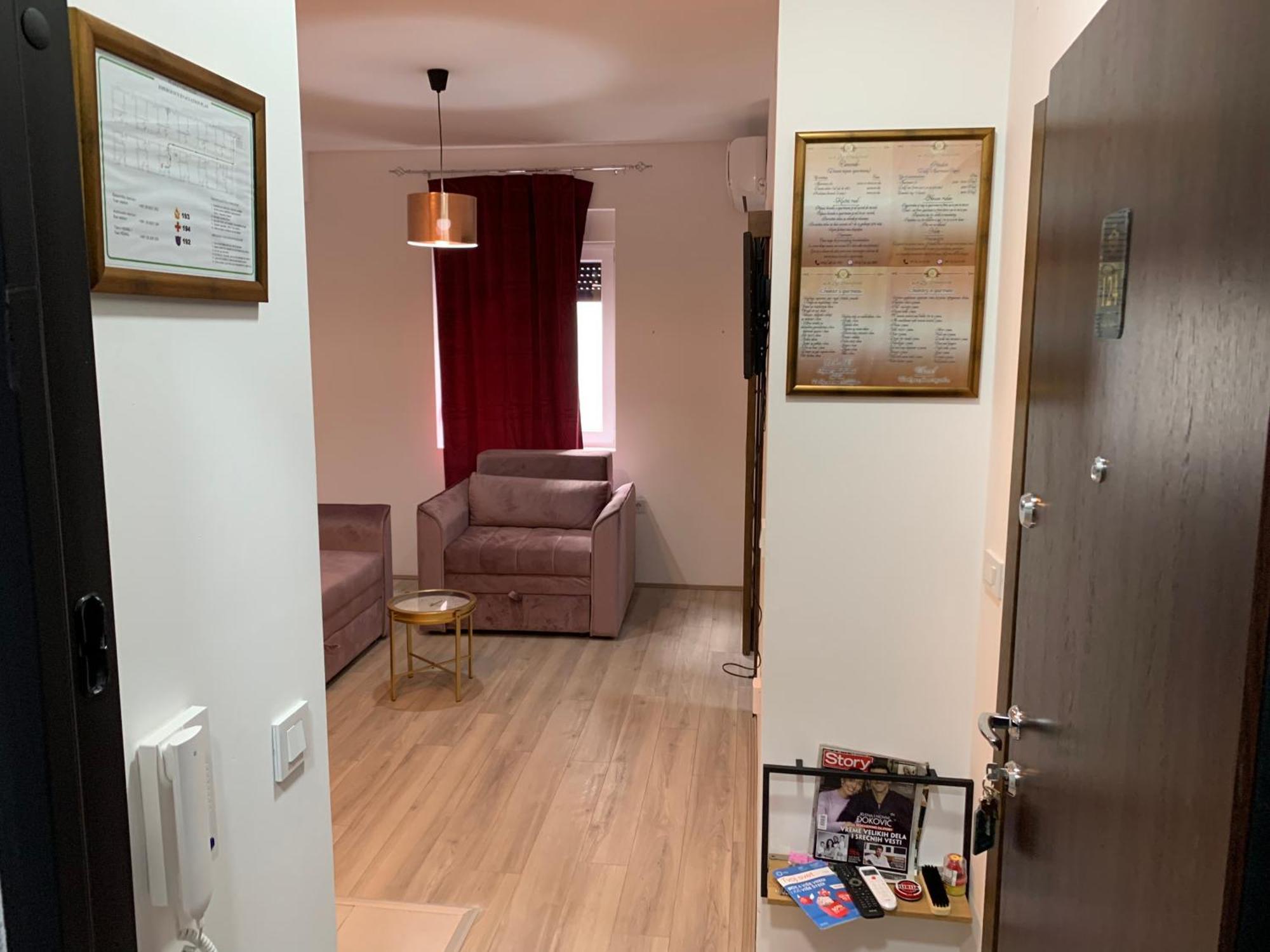 Aparthotel De Lux Nedeljkovic Jagodina Exteriér fotografie